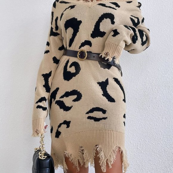 leopard print v-neck distressed sweater dress chic sassy - Picture 6 of 7
